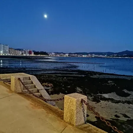 La Casona Vivienda Uso Turistico Recien Reformada En El Centro De Vilagarcia. Vilagarcia de Arousa Buitenkant foto