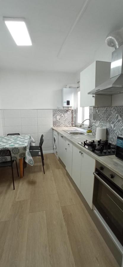 Apartment La Casona Vivienda Uso Turistico Recien Reformada En El Centro De Vilagarcia. Vilagarcia de Arousa